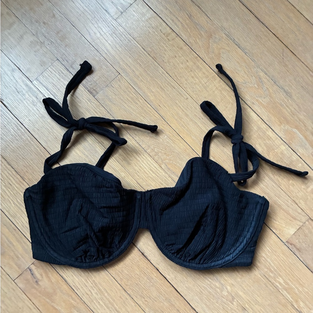 Abercrombie Curve Love Black Ribbed Bikini Bra Top